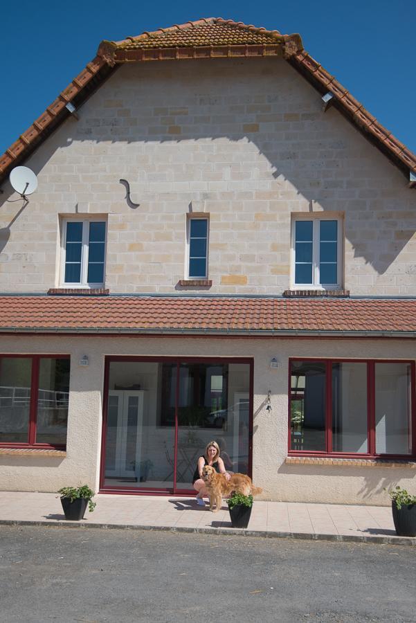فيلا Au Jardin Fleuri Vauxaillon المظهر الخارجي الصورة